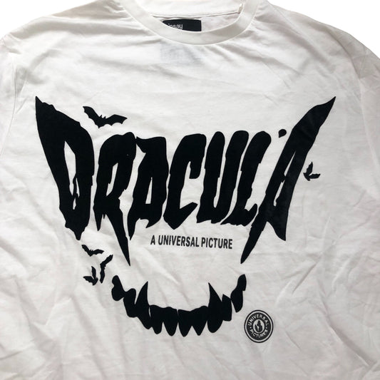 Universal Monsters Dracula T-Shirt M Men's White Cotton Graphic Tee
