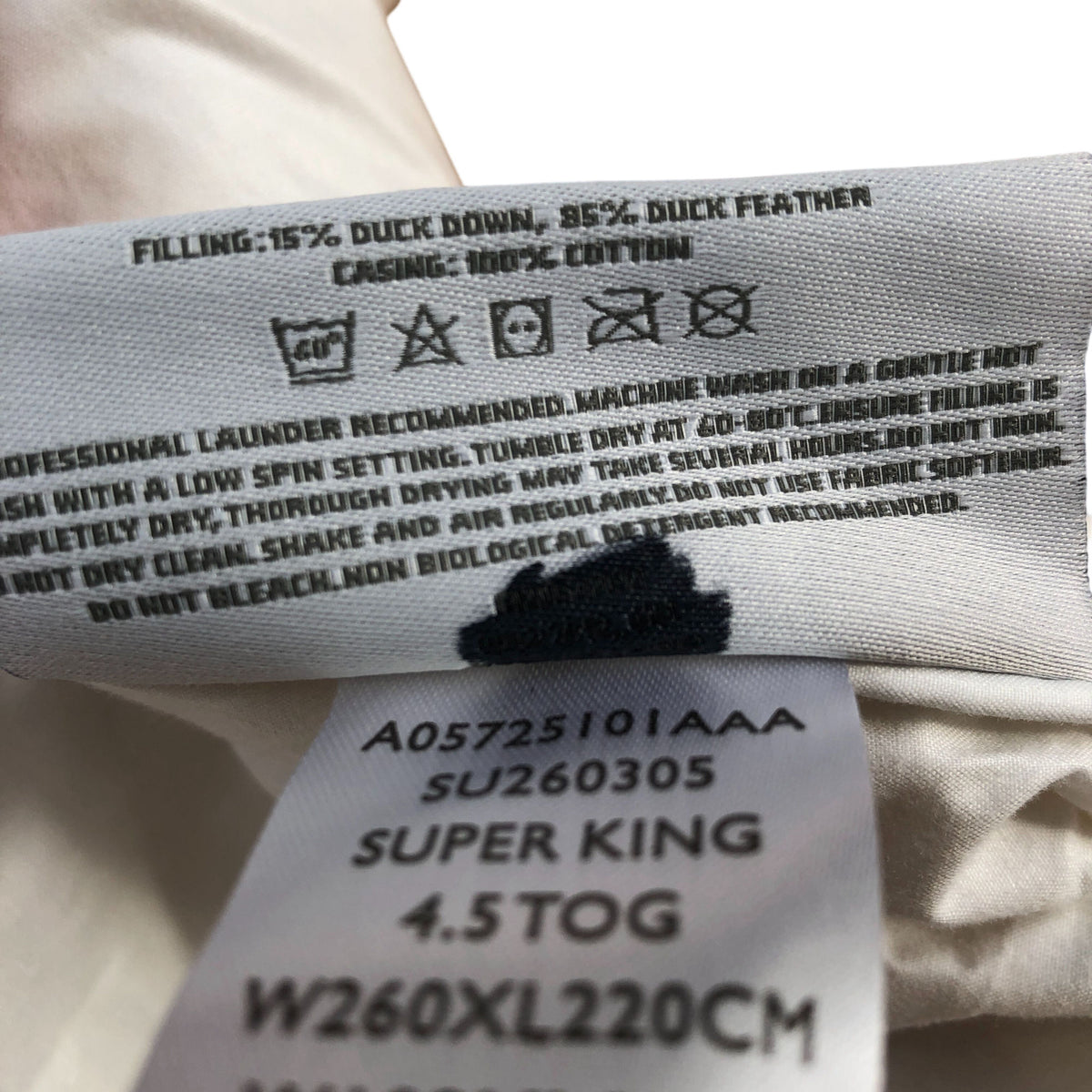 Soft White Duck Down & Feather Super King Duvet 4.5 Tog