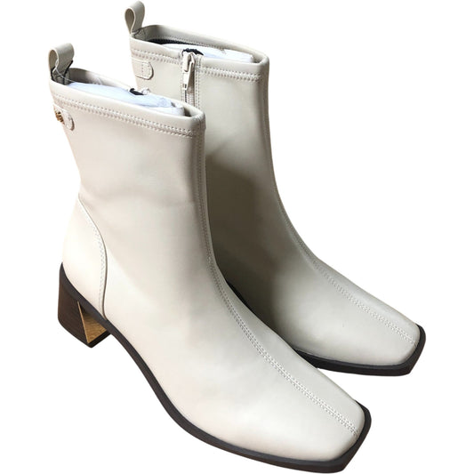 River Island Block heel stretch sock boots in cream UK 4