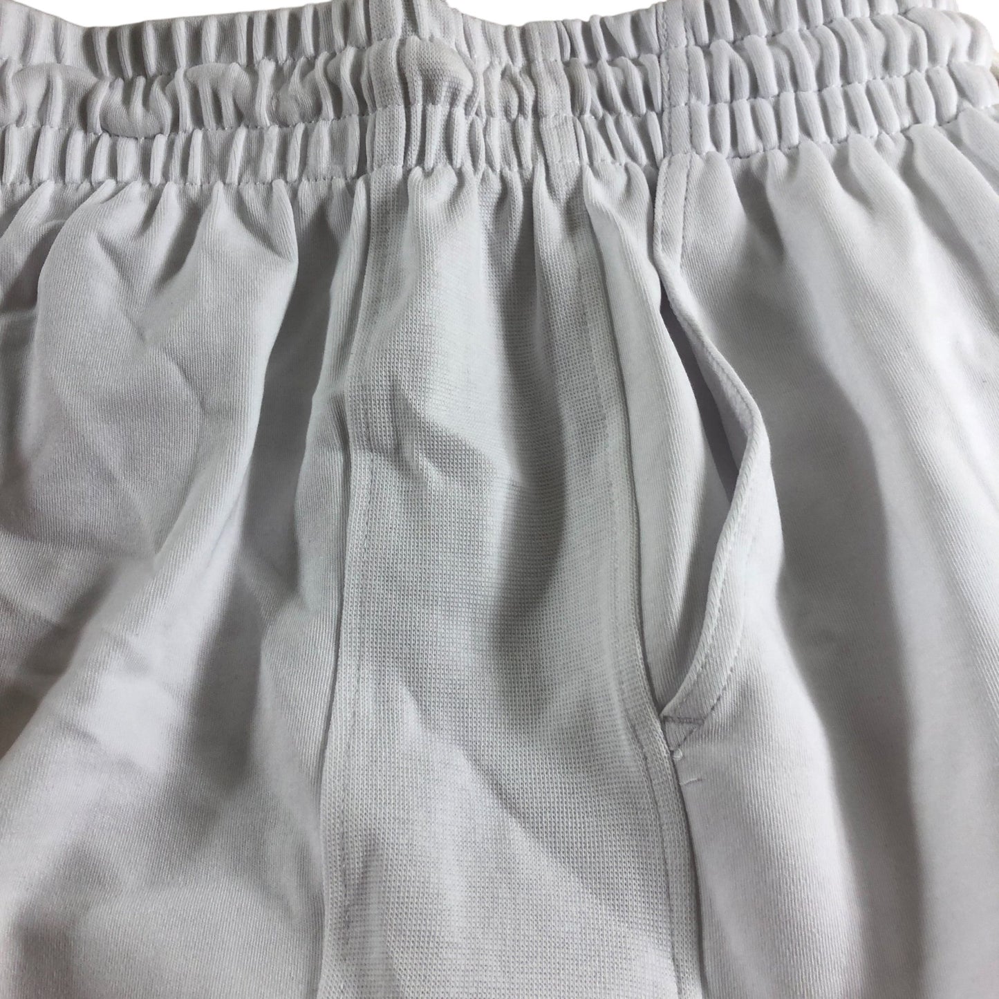 River Island Men's White Comfortable Casual Shorts Size S