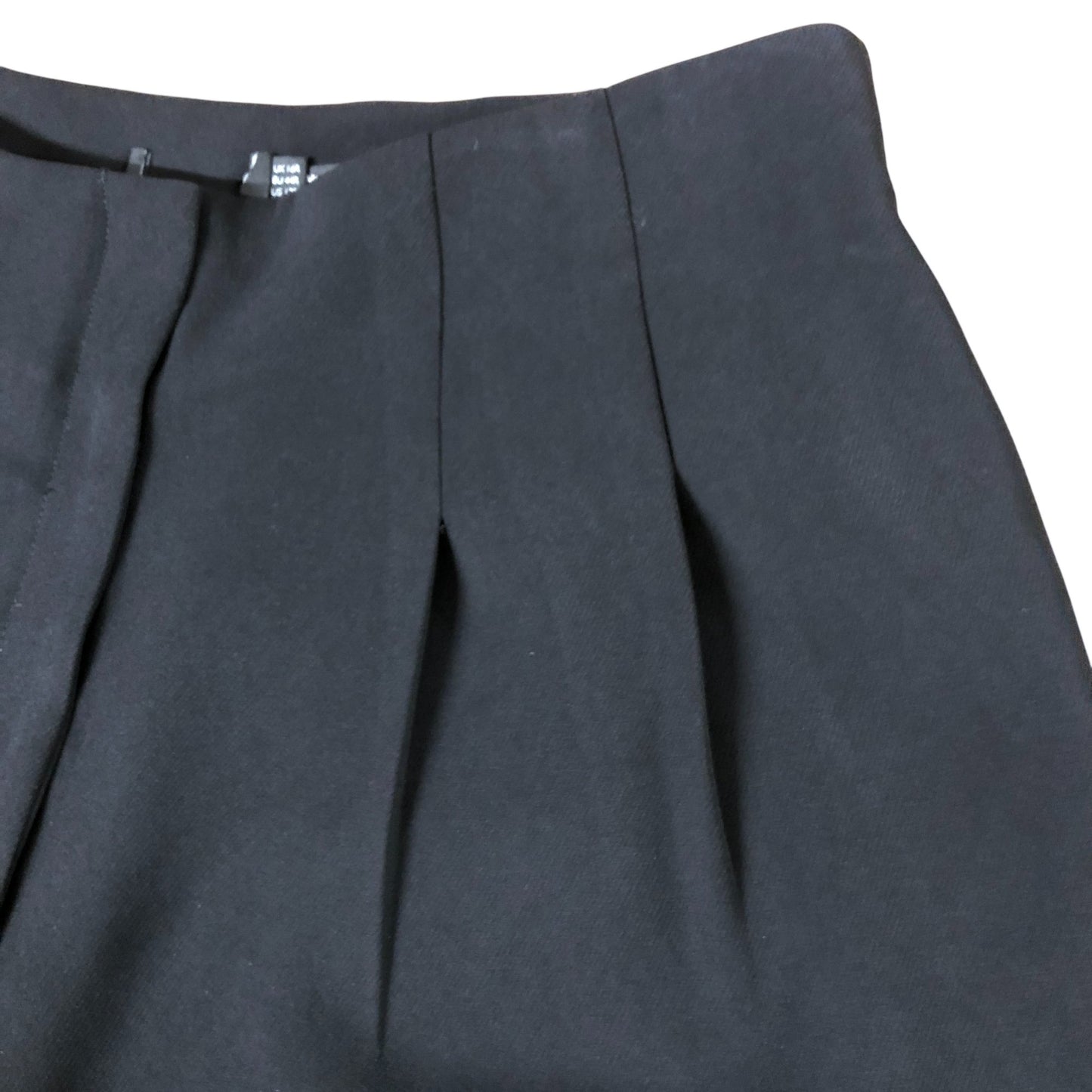 Branded Black Pleated Trousers - Size 16R