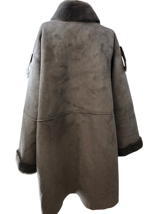 Stylish Grey Faux Suede Overcoat Women's Size 20 Double Breasted Jacket