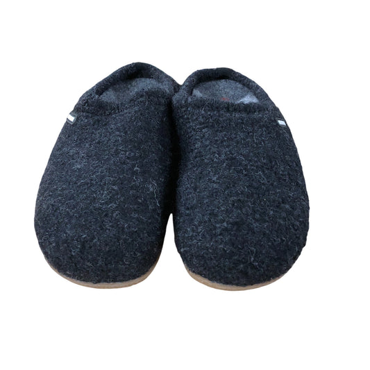 Giesswein Slippers UK 6.5 Women's Black Wool Upper Casual Indoor Footwear