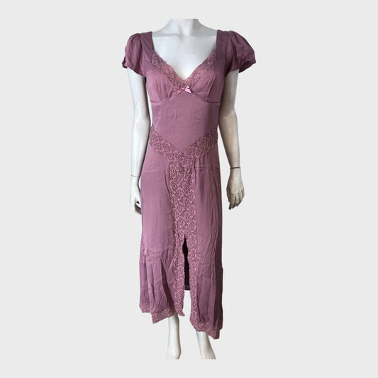 Branded Nostalgia Rose Midi Dress