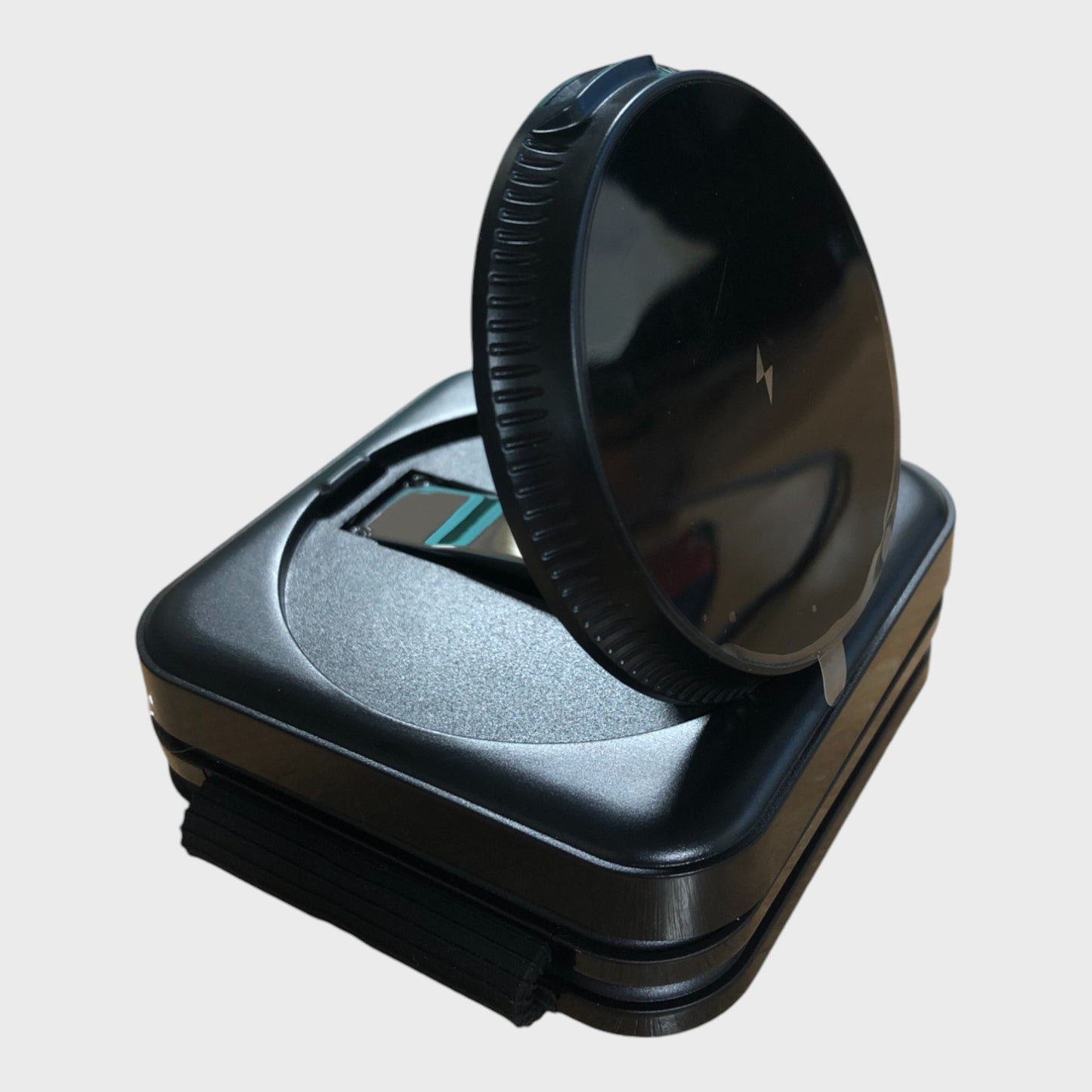 3-in-1 Magnetic Wireless Charging Station