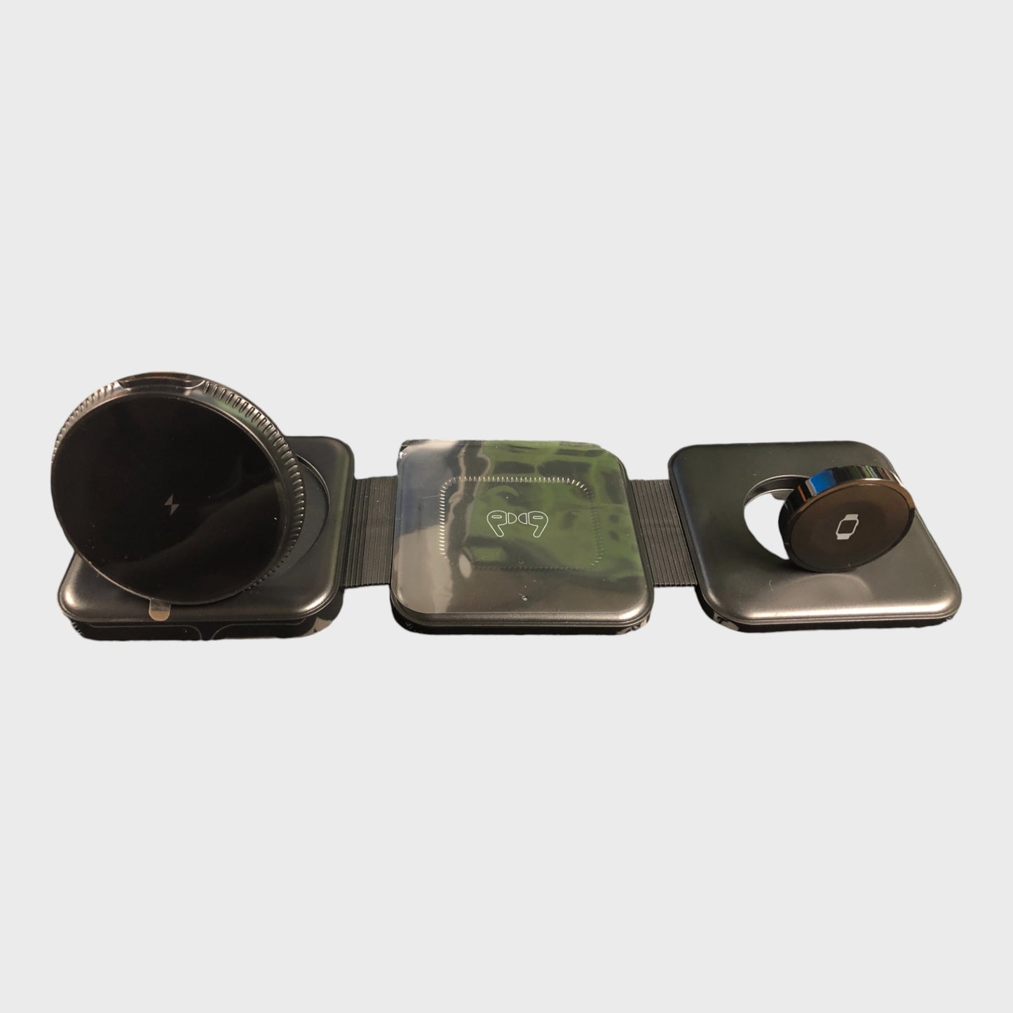 3-in-1 Magnetic Wireless Charging Station