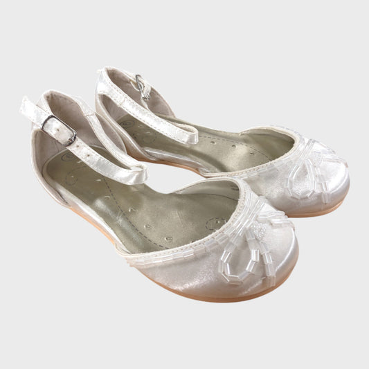Girl's White Beaded Satin Bow Shoes Wedding Flat Sandals