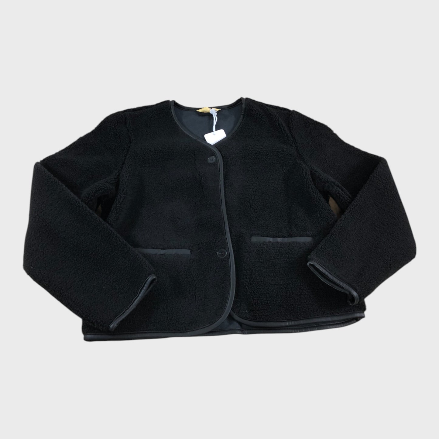 Black Borg Cropped Fleece Jacket