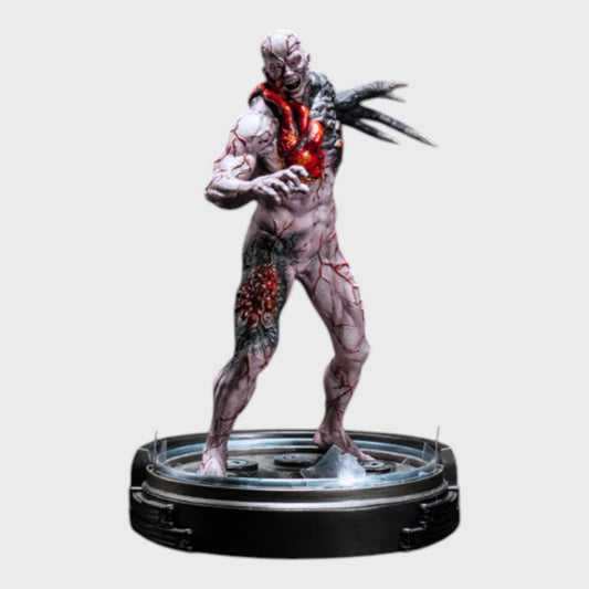 Resident Evil Tyrant T-002 Limited Edition Statue - 28cm