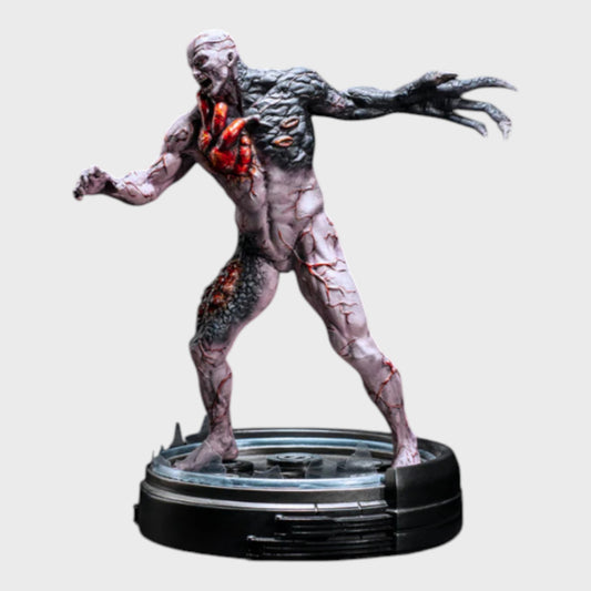 Resident Evil Tyrant T-002 Limited Edition Statue - 28cm
