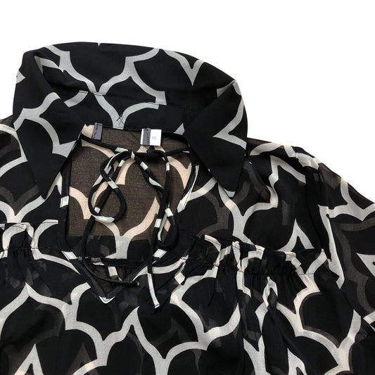 Patterned Blouse Size XS Sheer Long Sleeve Black/White