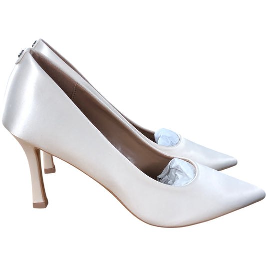 Carvela Corletta Court Heels UK 6.5 Women's Satin White Chic Elegant Design
