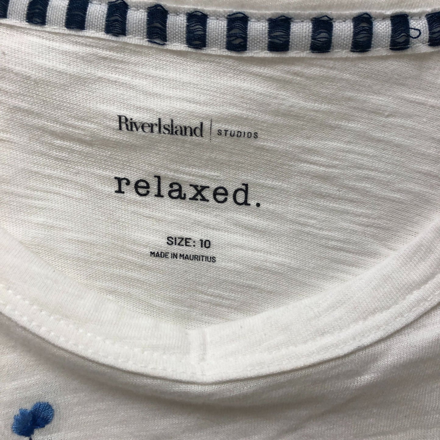 River Island Relaxed Size 10 Women's Floral Embroidered T-Shirt White