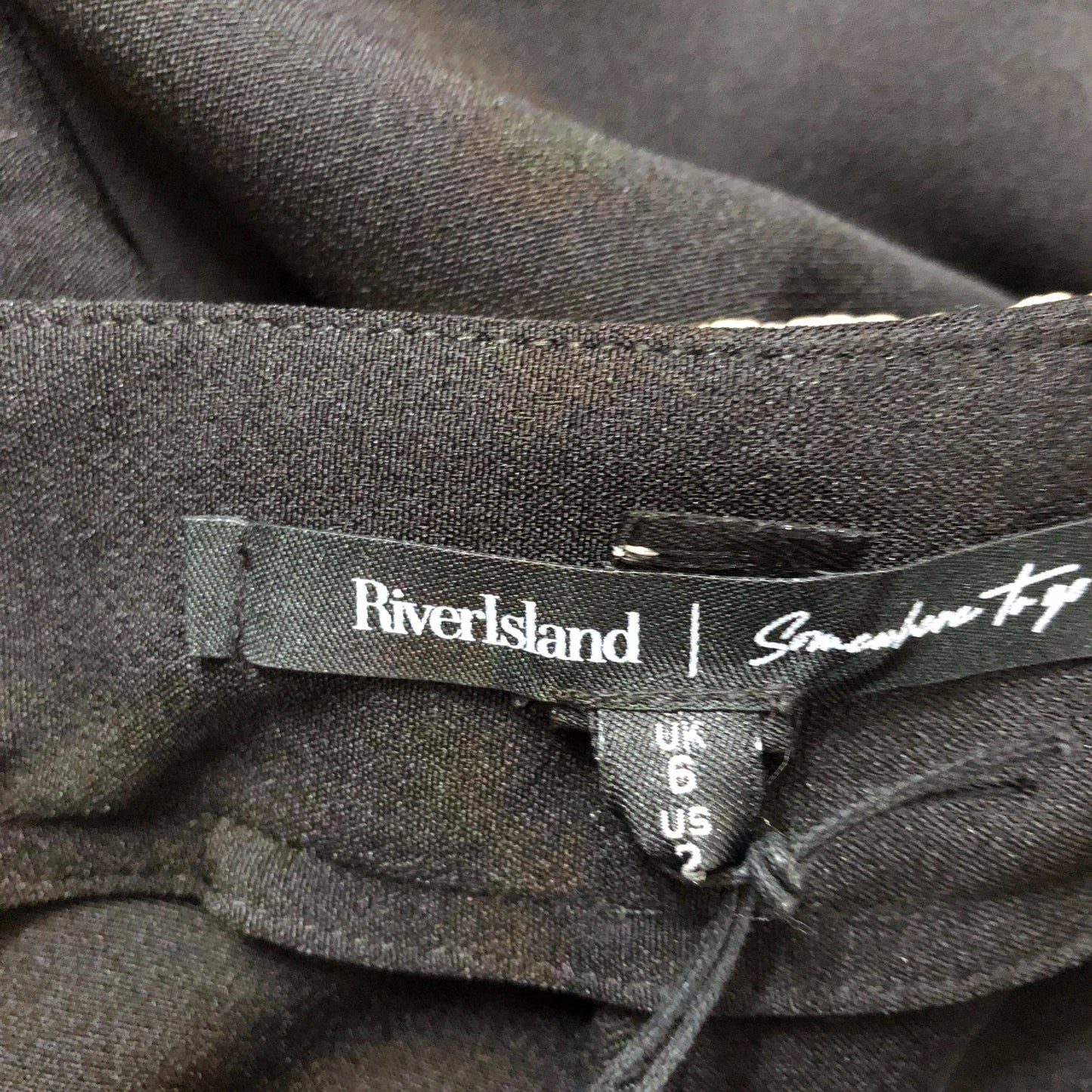 River Island Black High Waisted Shorts Women's Belted Pleated Stylish Size 6