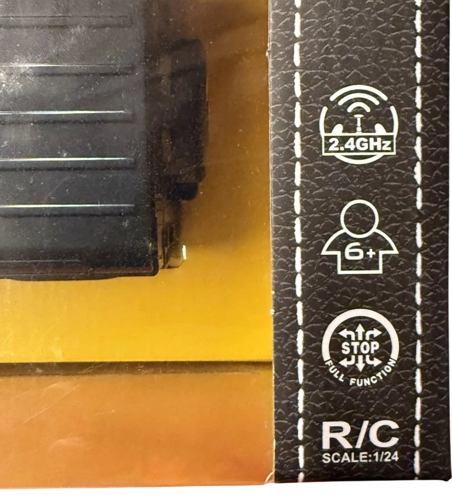 RASTAR Land Rover Defender Remote Control Car 1:24 Scale Black Model Vehicle