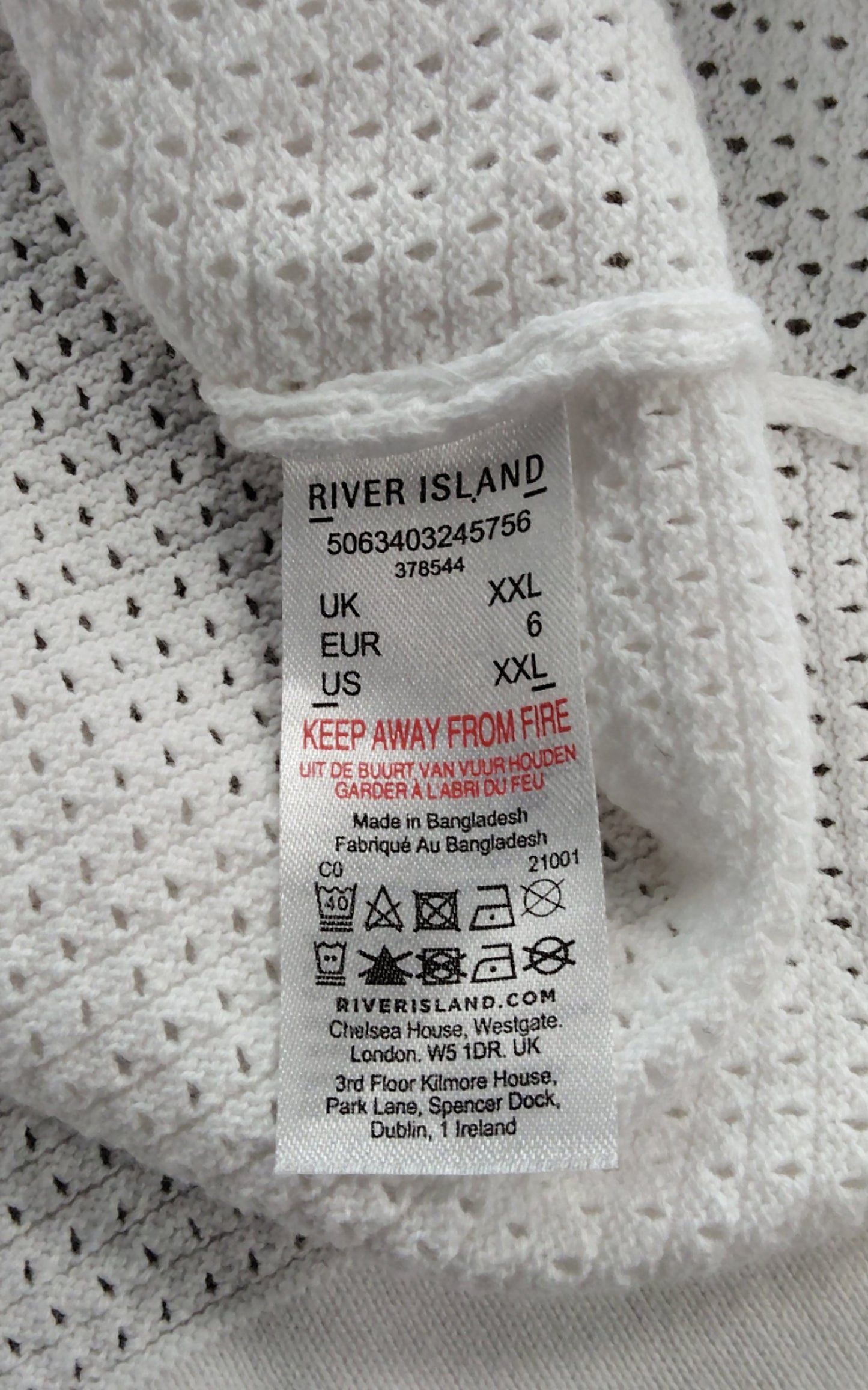 River Island Men's White XXL Short Sleeve V Neck Top Casual Knit Design