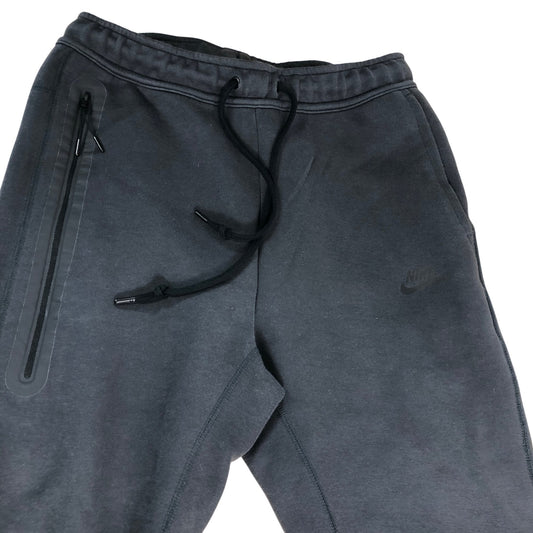 Nike Men's Joggers Size M Grey Activewear Trousers with Zipper Pockets