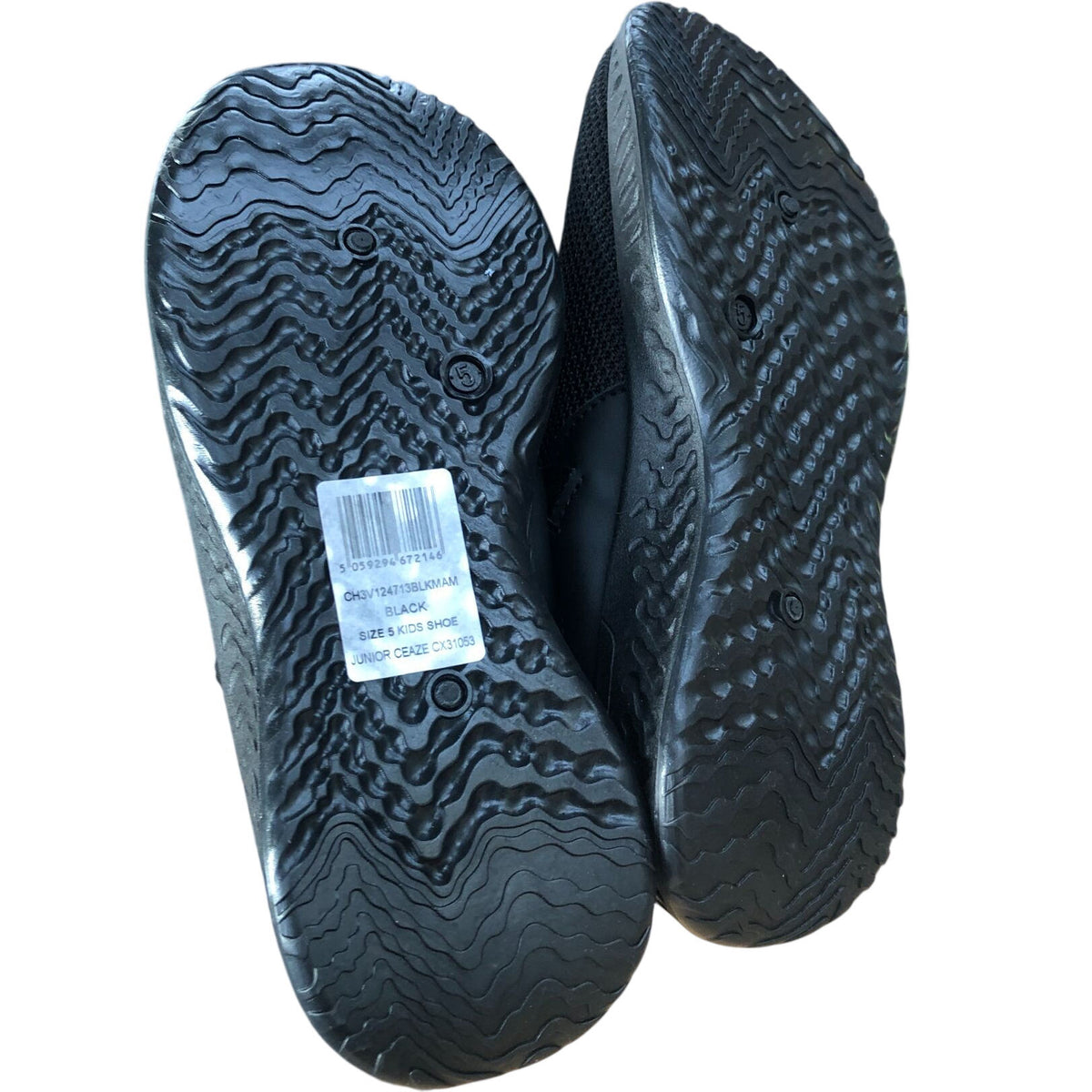 Crosshatch Junior Ceaze Black Sports Trainers Size 5 Kids