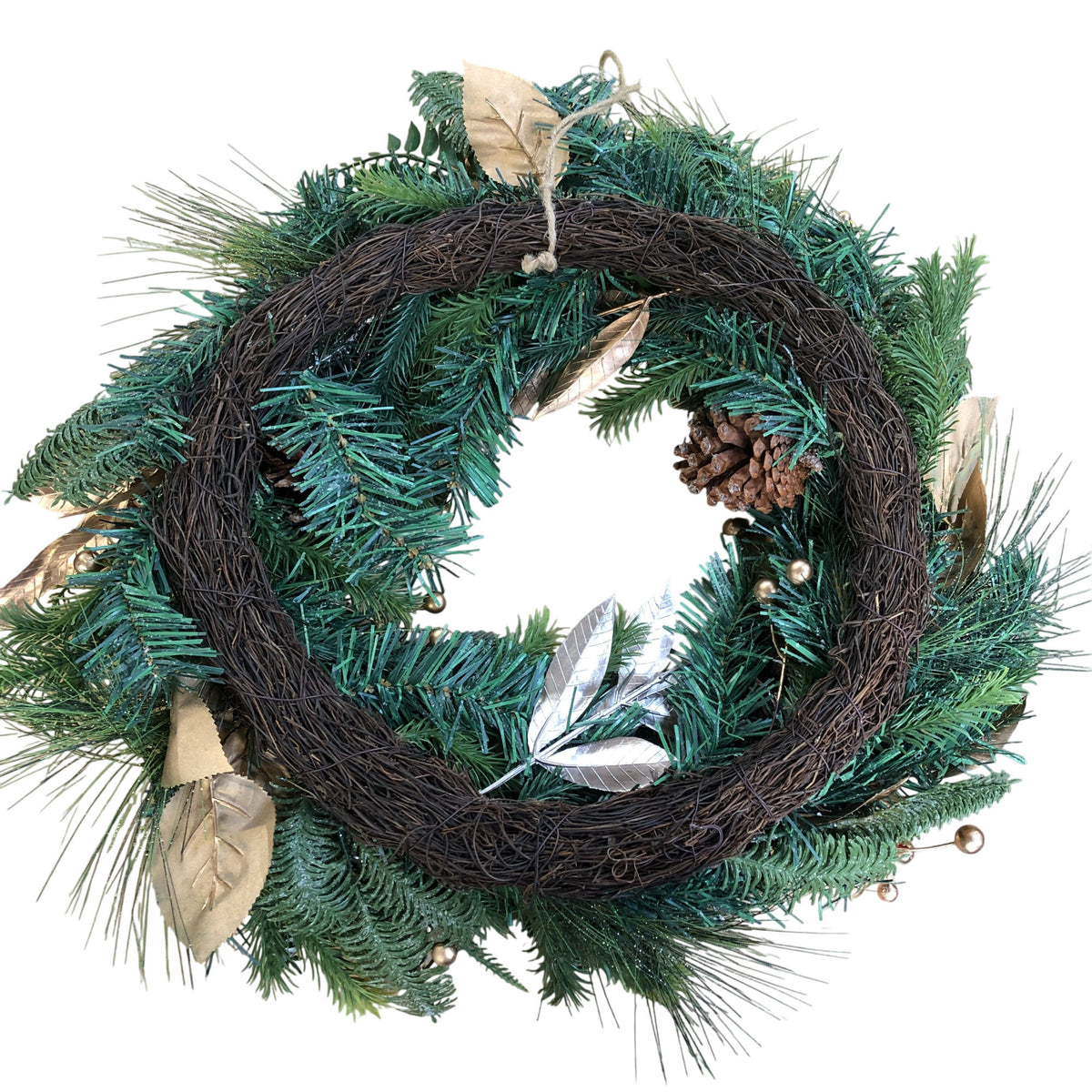 Christmas Wreath With Pine Cones Gold Berries 21"