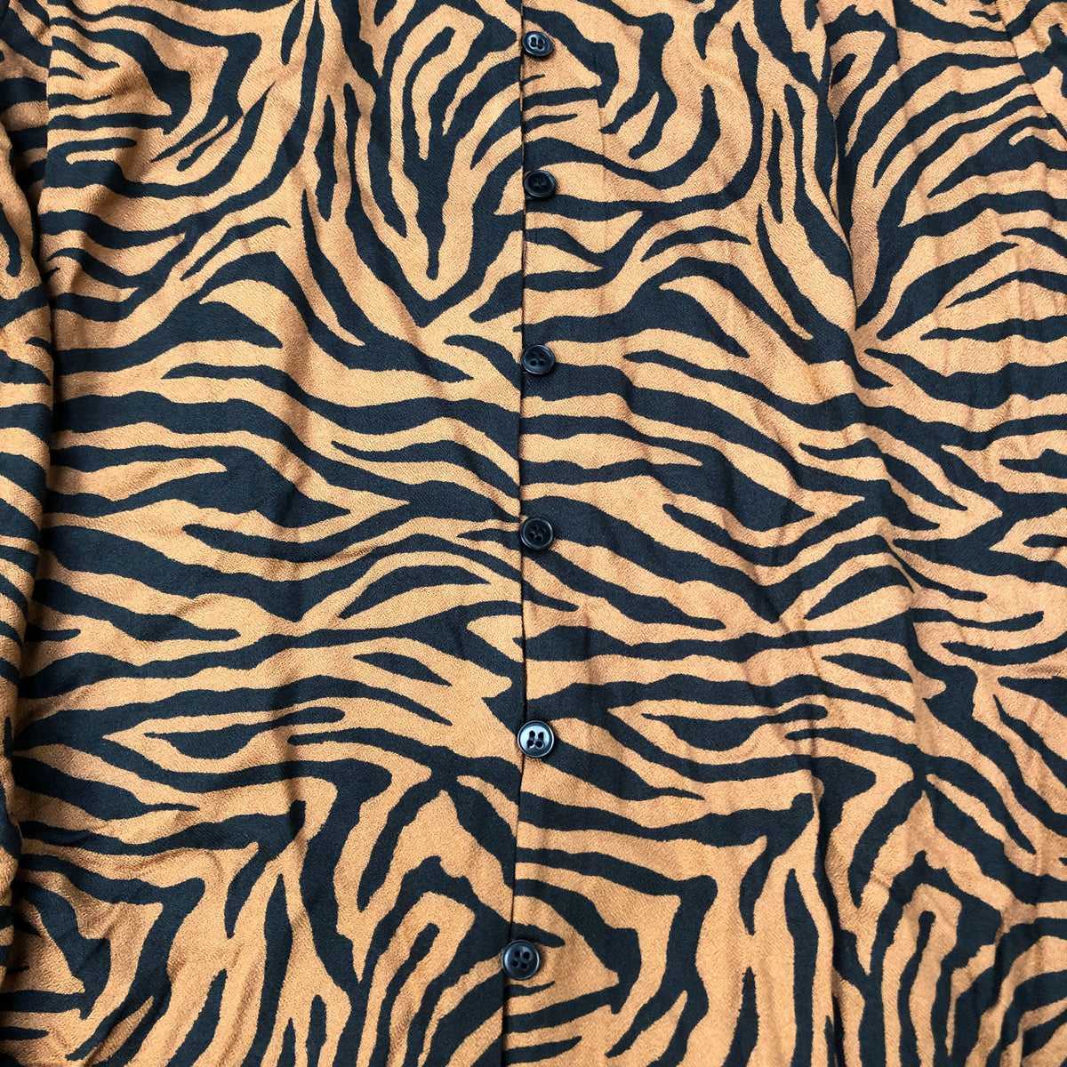 Tiger Print Blouse Women's Loose Fit Long Sleeve Size UK10 Viscose Casual Top