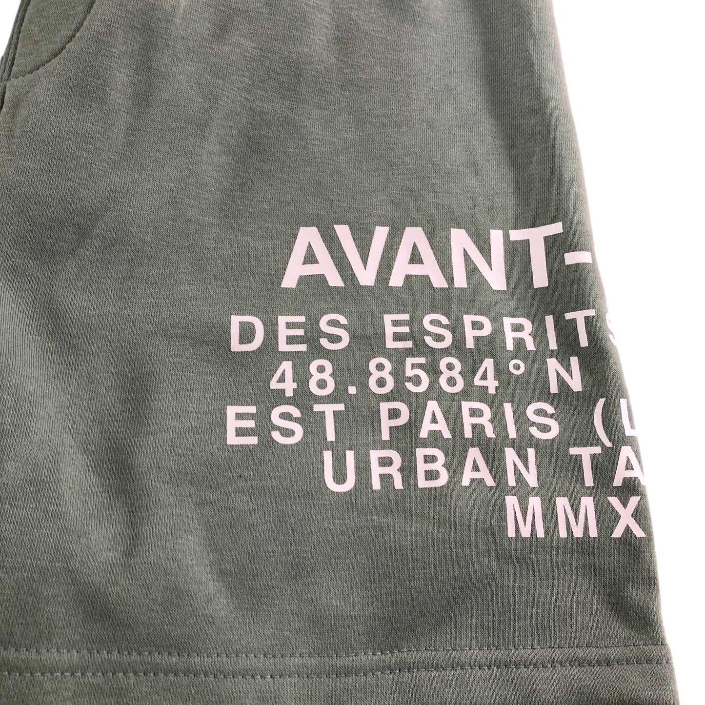 Avant Garde UK M Sweat Shorts Men's Casual Wear Green Cotton Blend