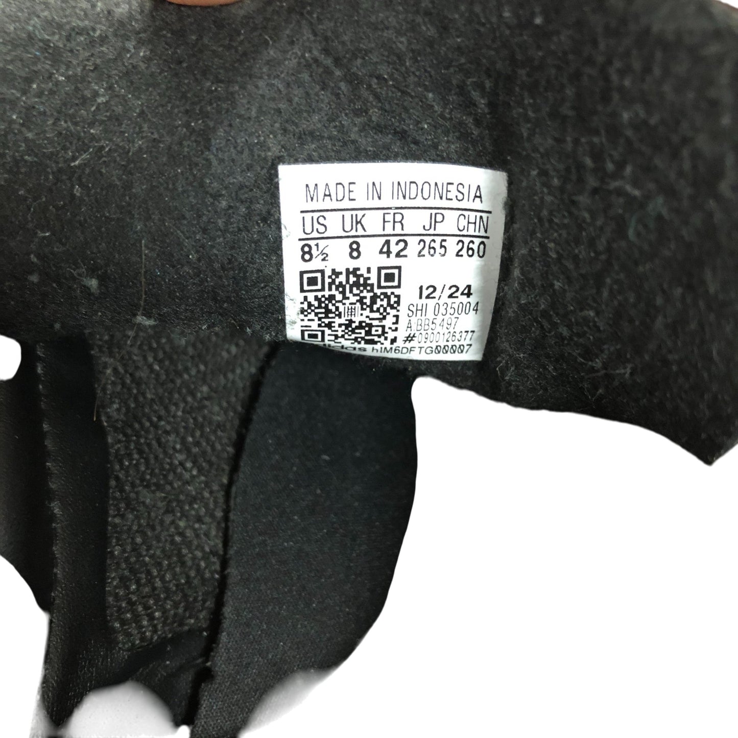 Adidas Gazelle Black Trainers Size UK8  Men's Leather Casual Shoes