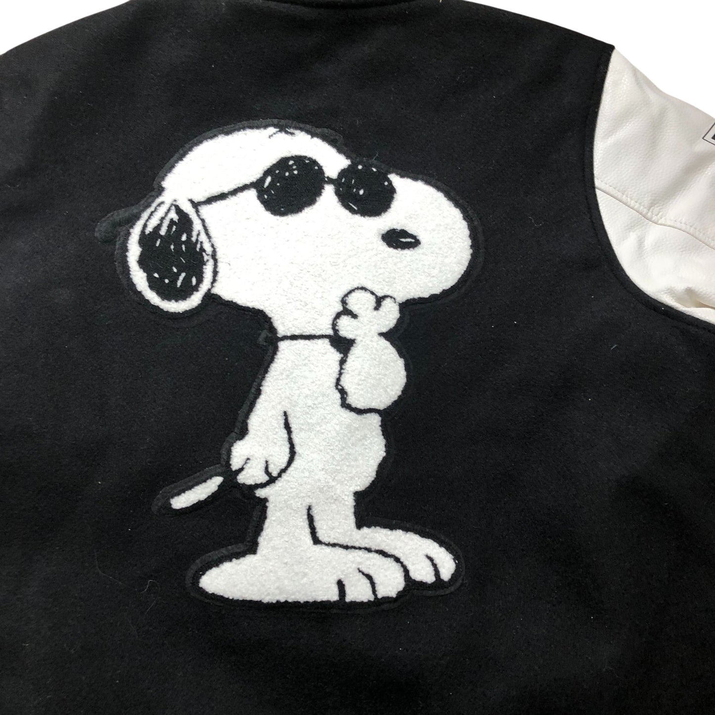 Peanuts Snoopy Varsity Jacket XL Joe Cool Black White Sleeves