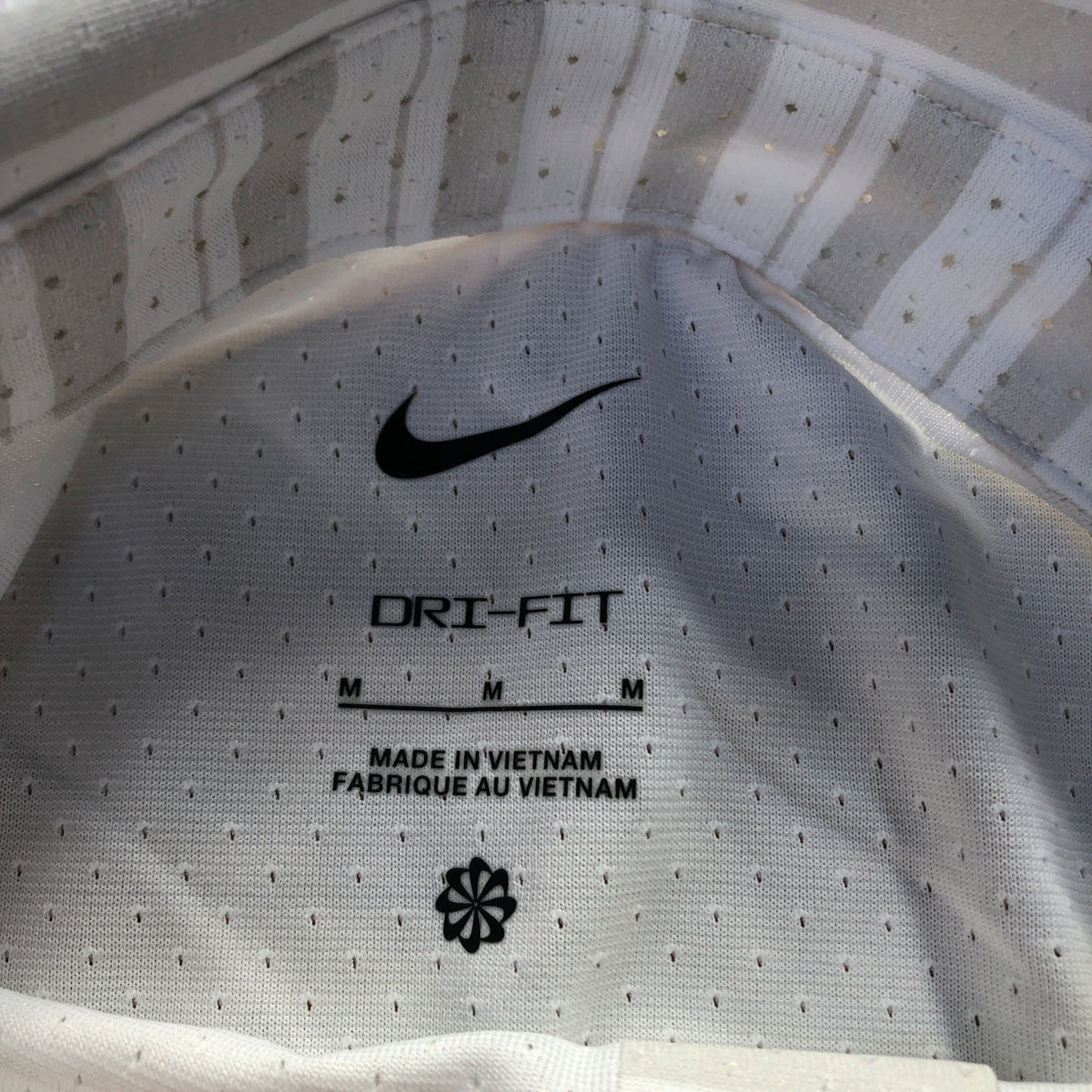 Nike Dri-FIT Polo Shirt Medium Men's White Striped Sports Wear Comfy Fit