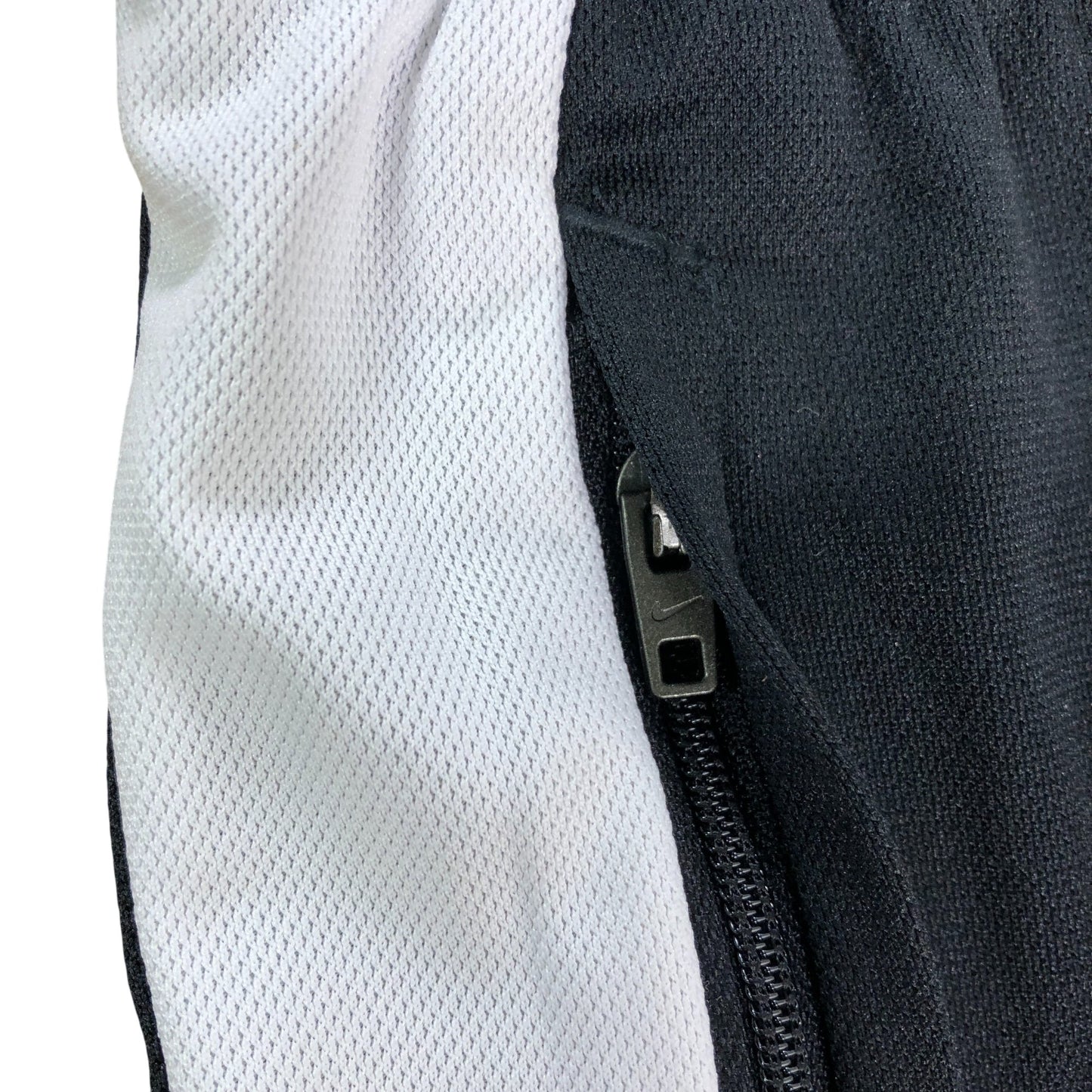 Nike Dri-Fit Activewear Track Pants Black White Zip Pockets Sport 10-11 Years