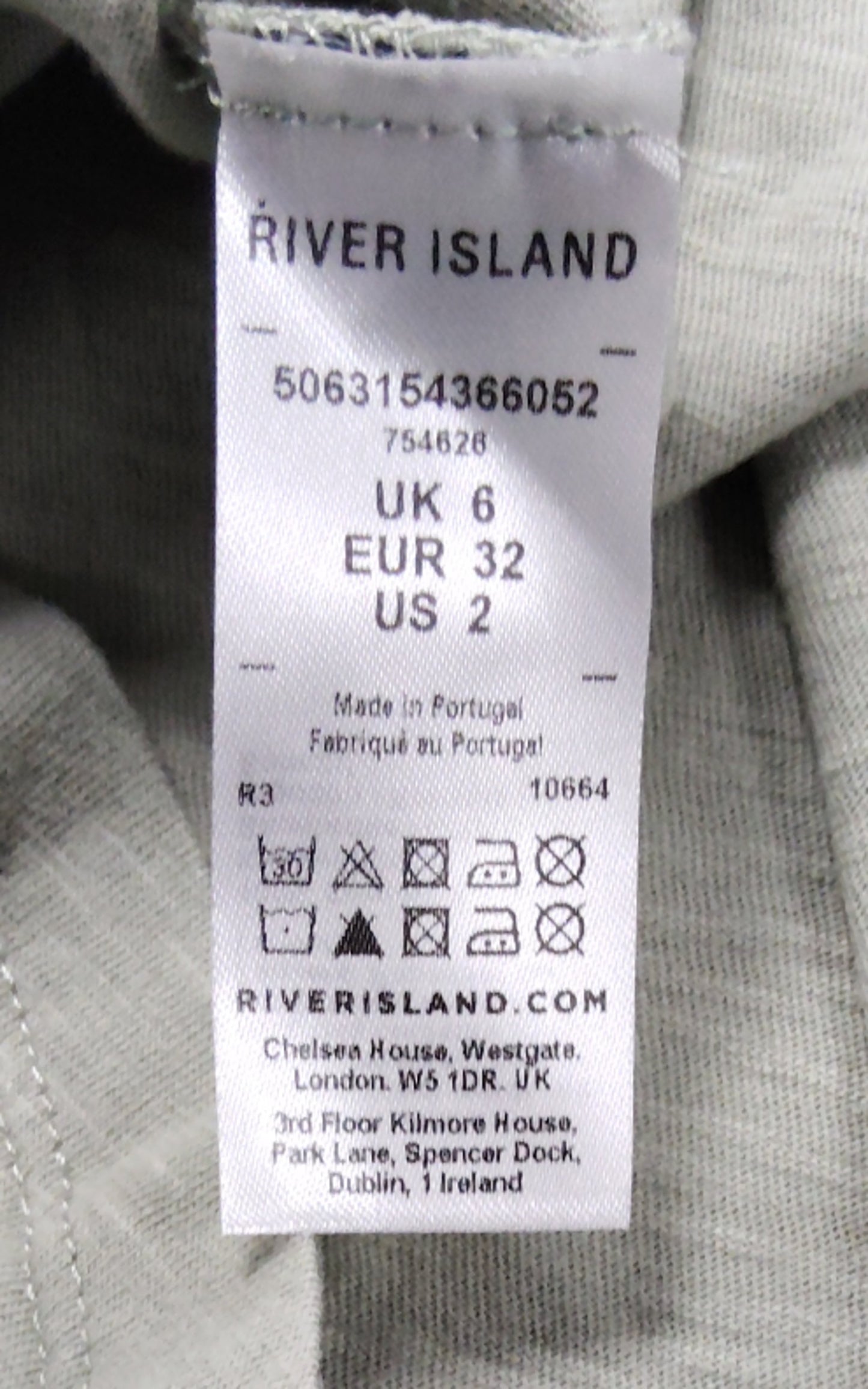 River Island Long Sleeve T-Shirt UK6 Women's Light Green Casual Top