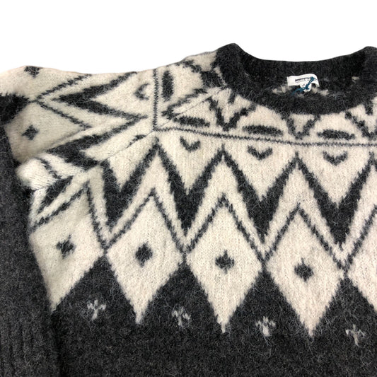 Women's Chunky Knit Sweater Black White Geometric Pattern