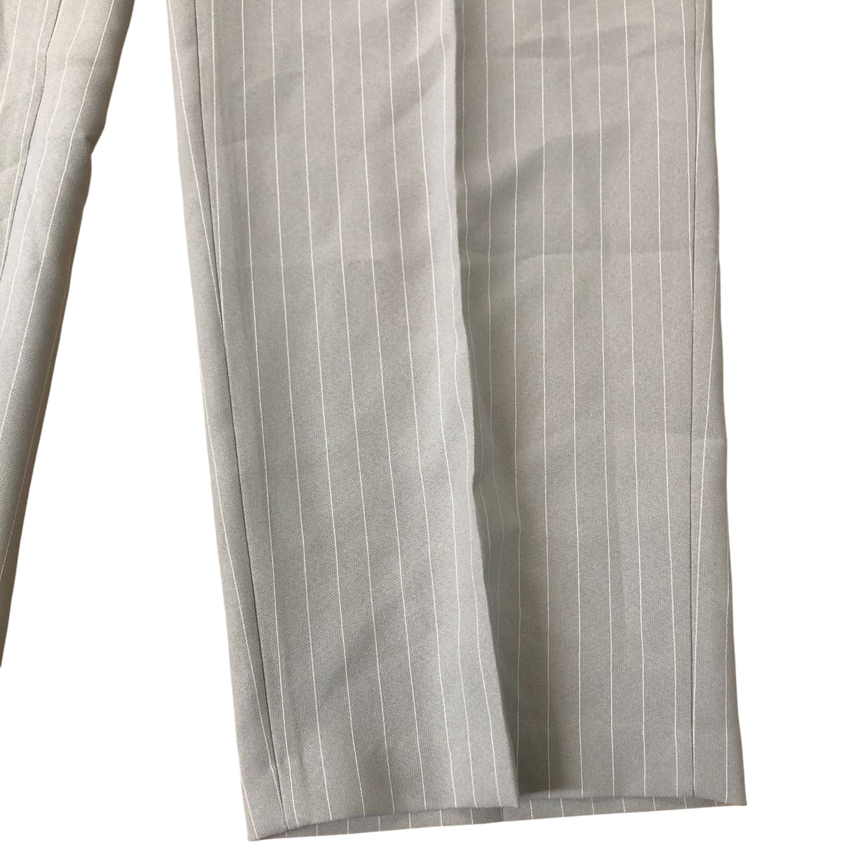 River Island Men's Relaxed Fit Light Grey Pinstripe Trousers W40 L32