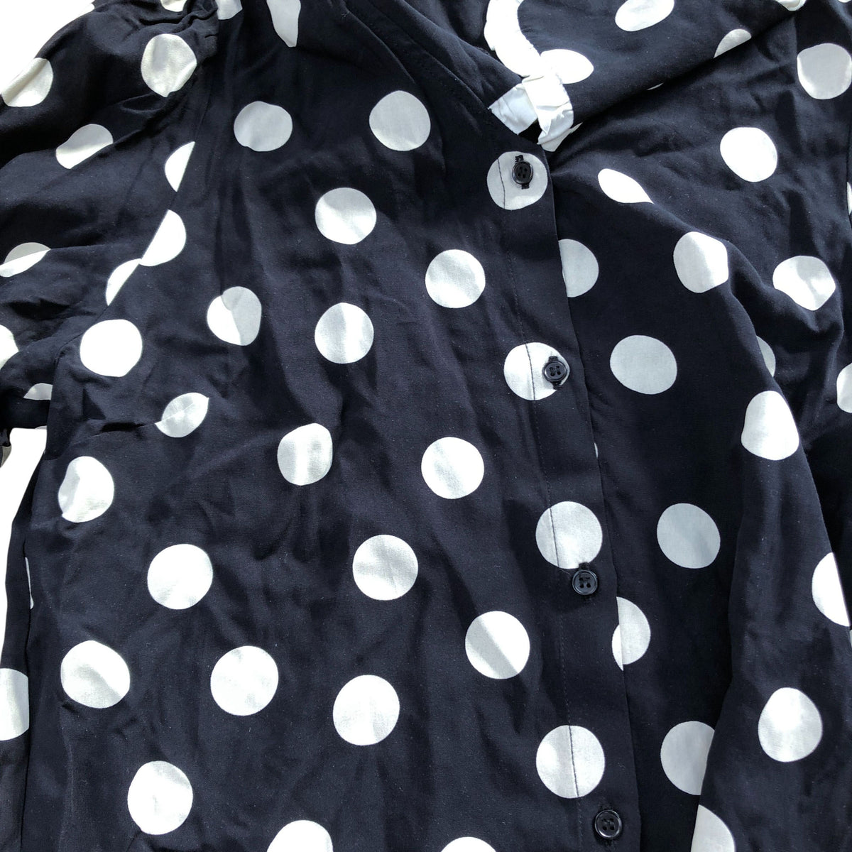 Baukjen Polka Dot Blouse Size 10 Women's Black White Ruffled Collar Chic