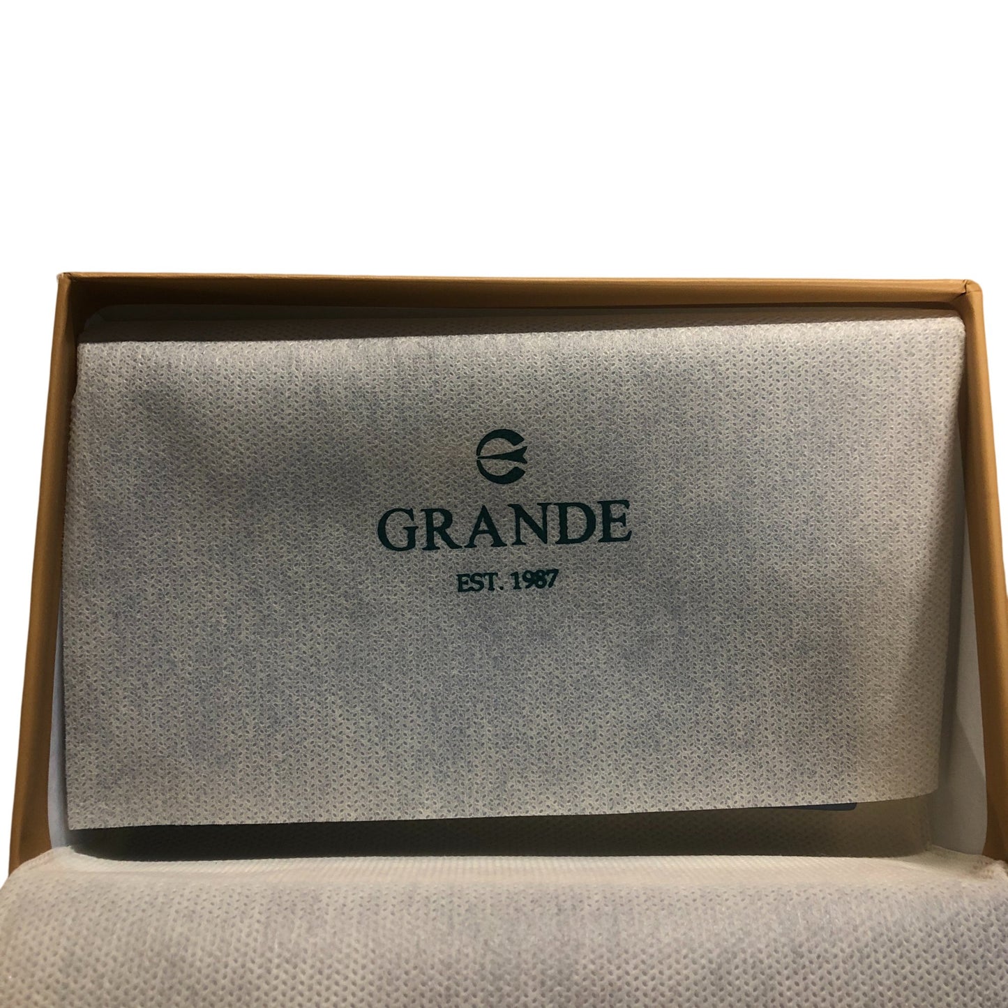 Grande Model 2804 Medium Leather Bifold Wallet Iced Blue New With Tags