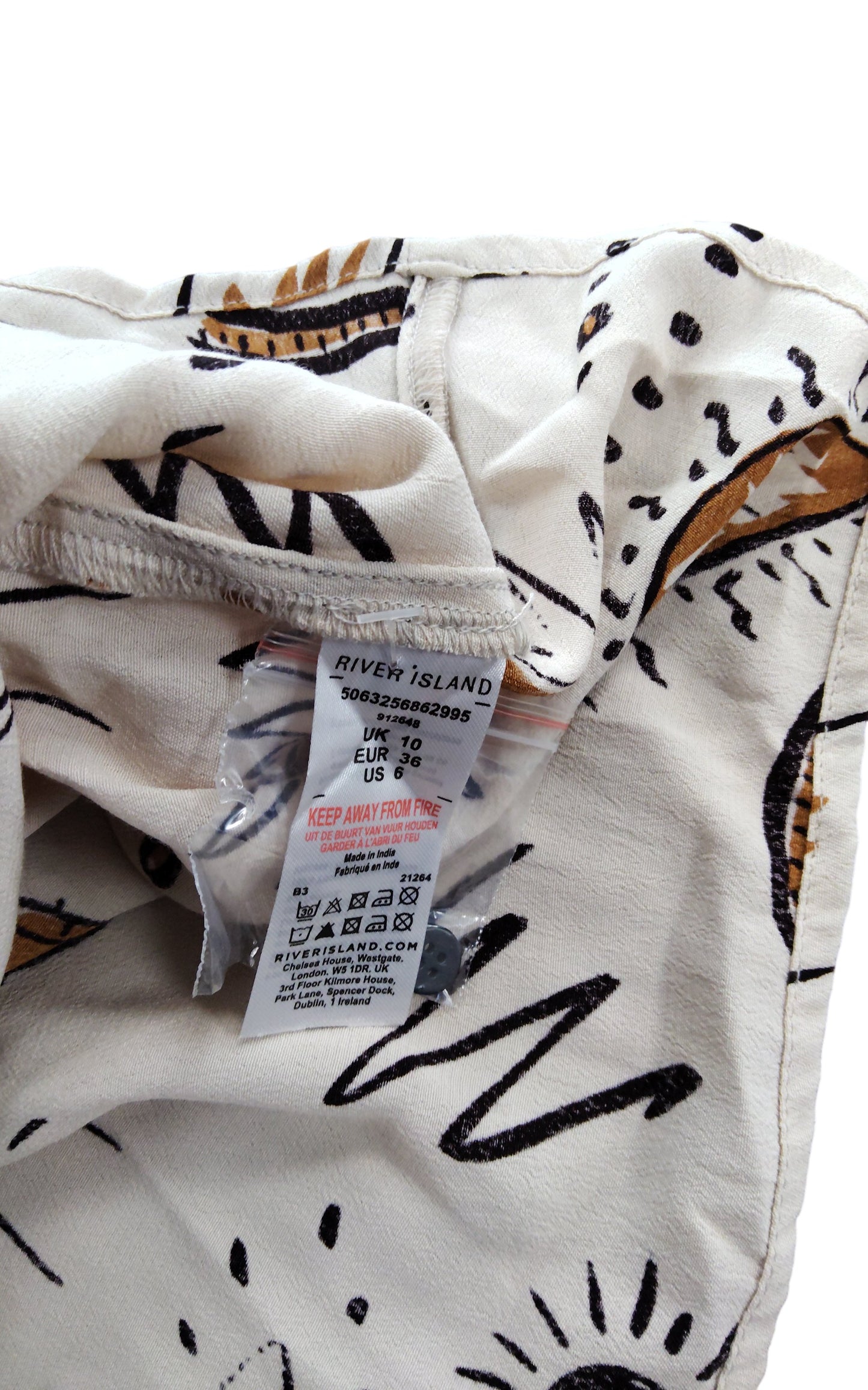 River Island Women's Casual Shirt UK10 Cream Viscose Printed Design Long Sleeve