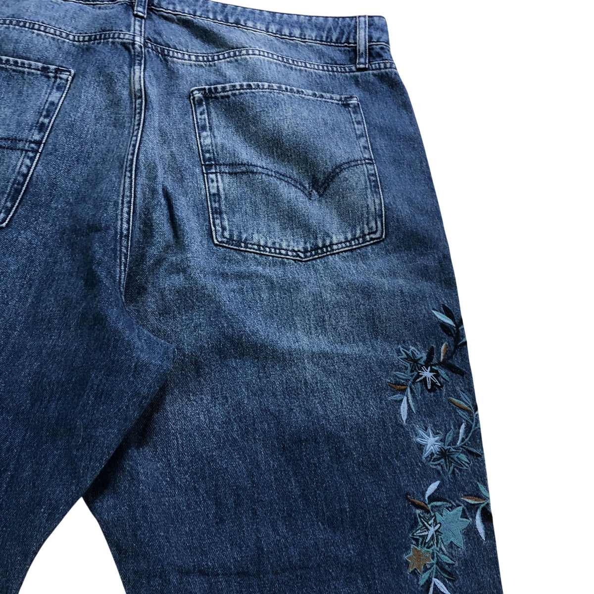 Embroidered Boyfriend Jeans Size 22 Women's Mid Denim