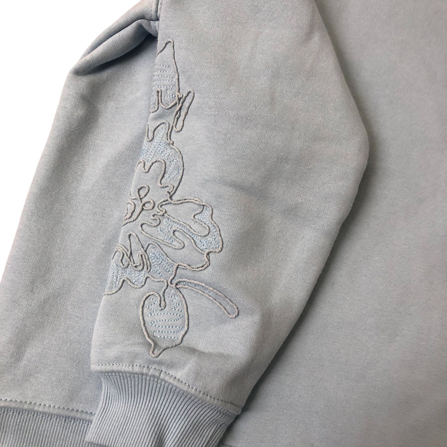 Crew Clothing Company Women's Size 14 Light Blue Floral Sweatshirt