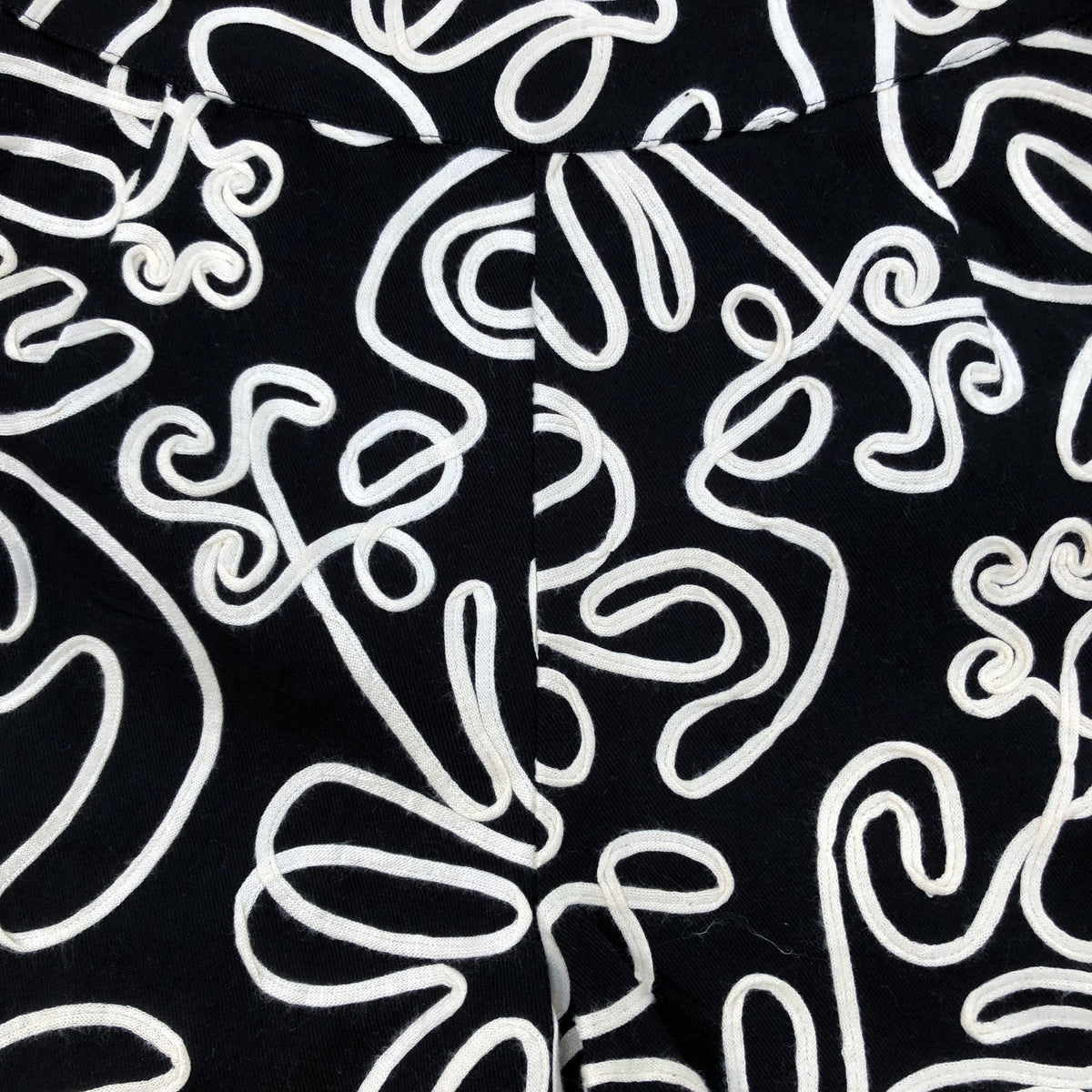 River Island Black White Abstract Print Women's Shorts Size 12