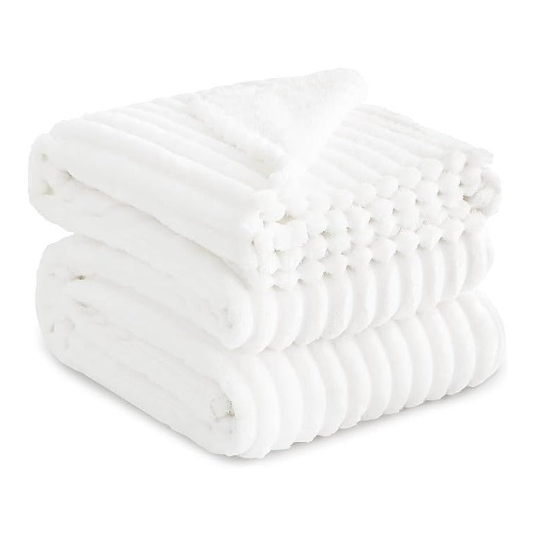 RUIKASI Queen Size Blanket 220x240 cm Soft Fluffy Throw Off White