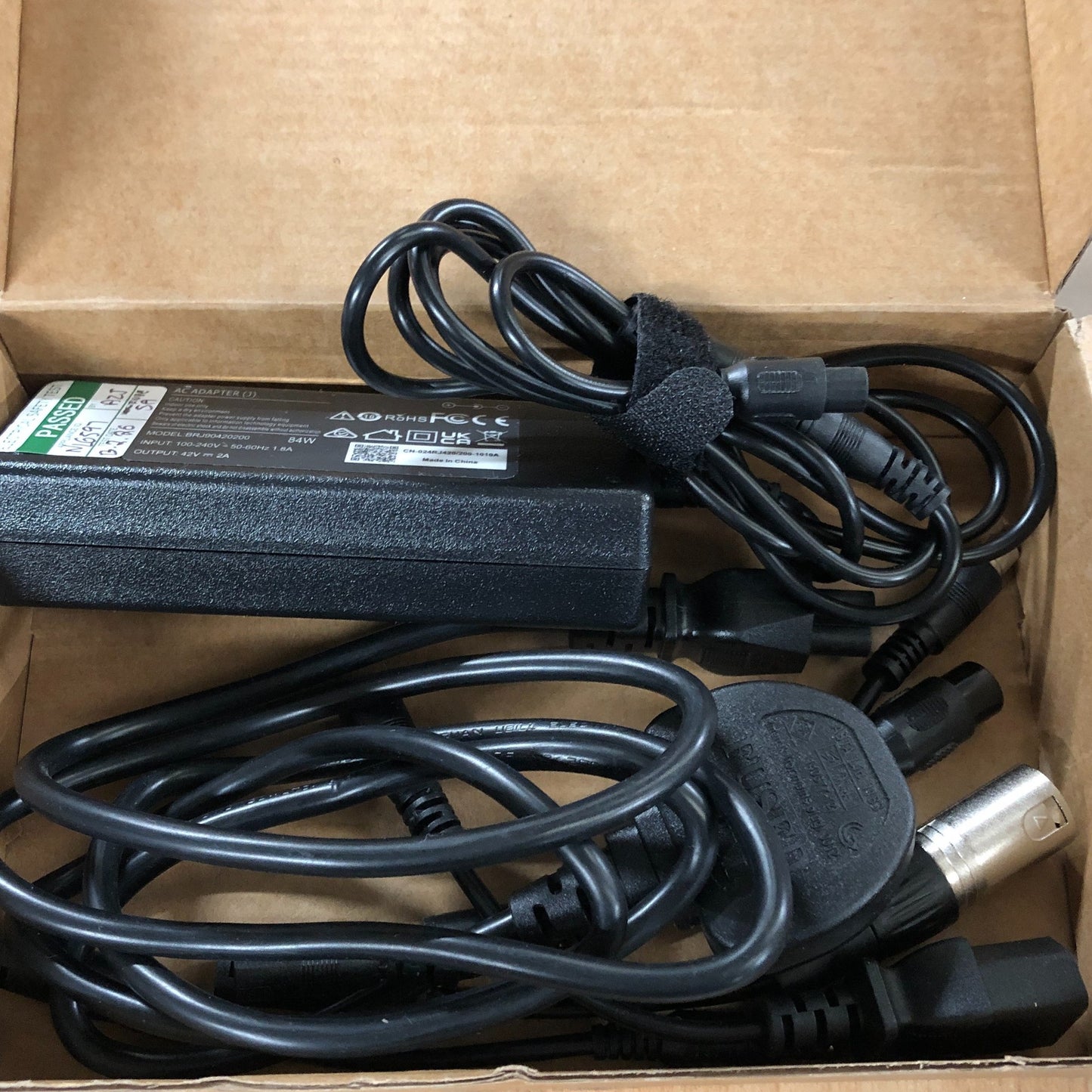 AC Adapter BRJ90420200 84W 100240V Power Supply Charger Indoor Use Only