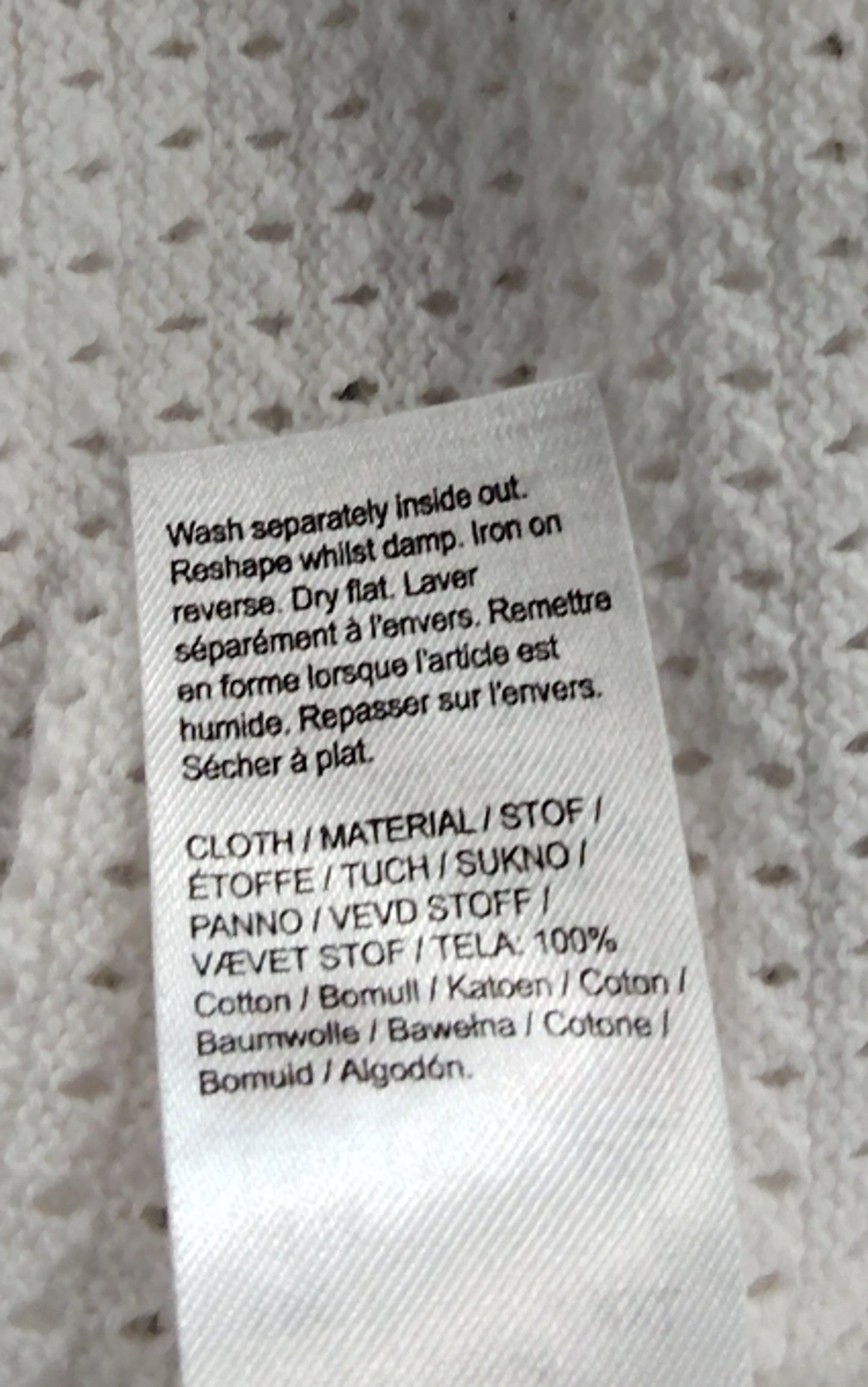 River Island Men's White XXL Short Sleeve V Neck Top Casual Knit Design