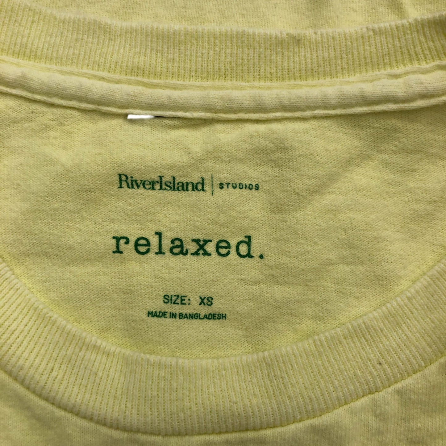 River Island Relaxed Locally Sourced T-Shirt XS Women's Yellow Kiwi Print
