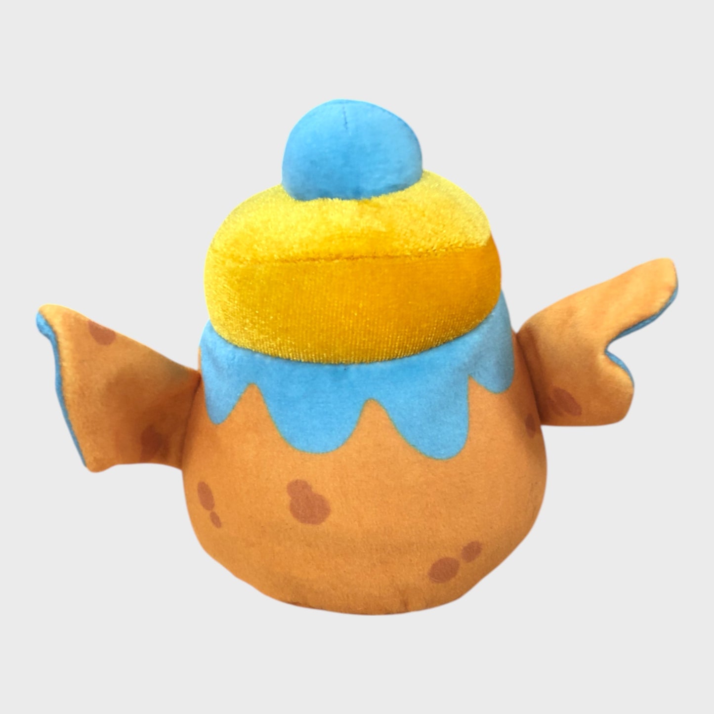 Disney Munchlings - Pineapple Cake Stitch