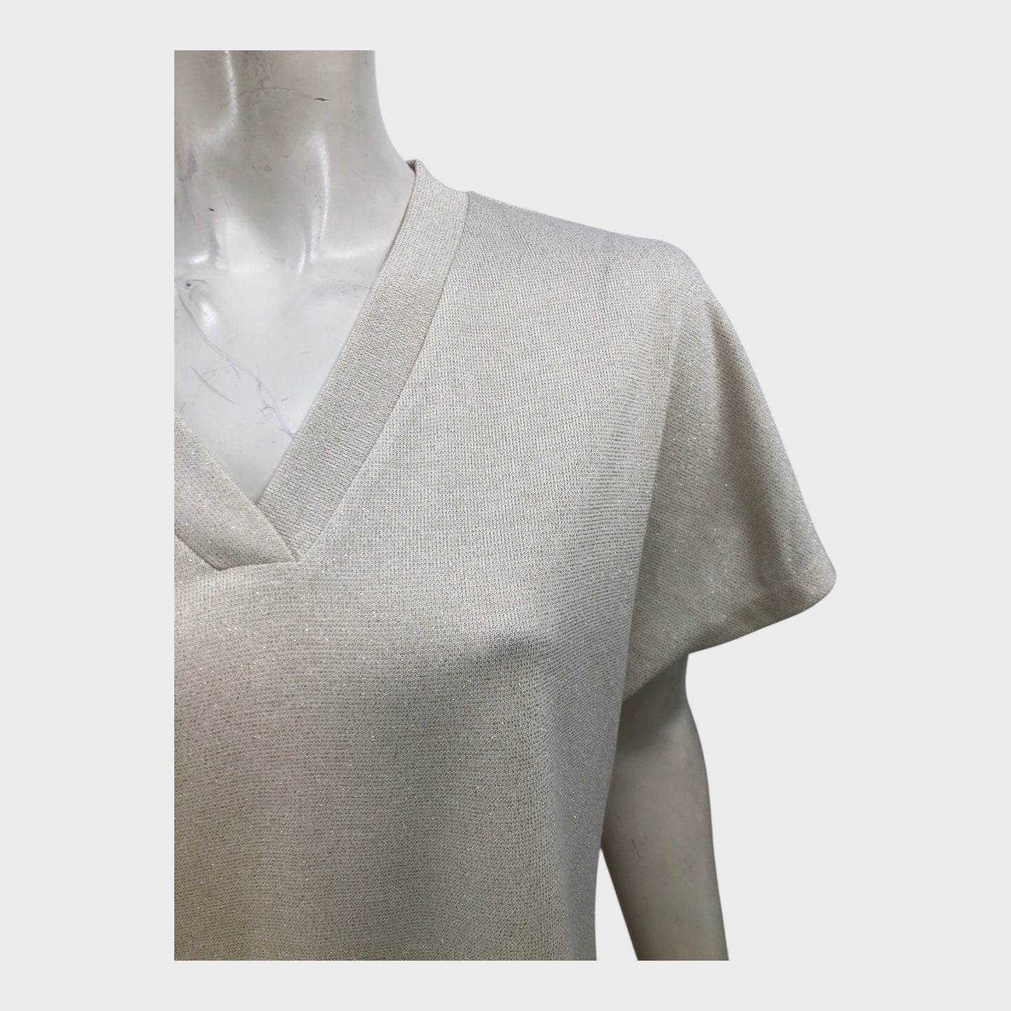 Cream/Gold V-Neck T-Shirt - Size 12