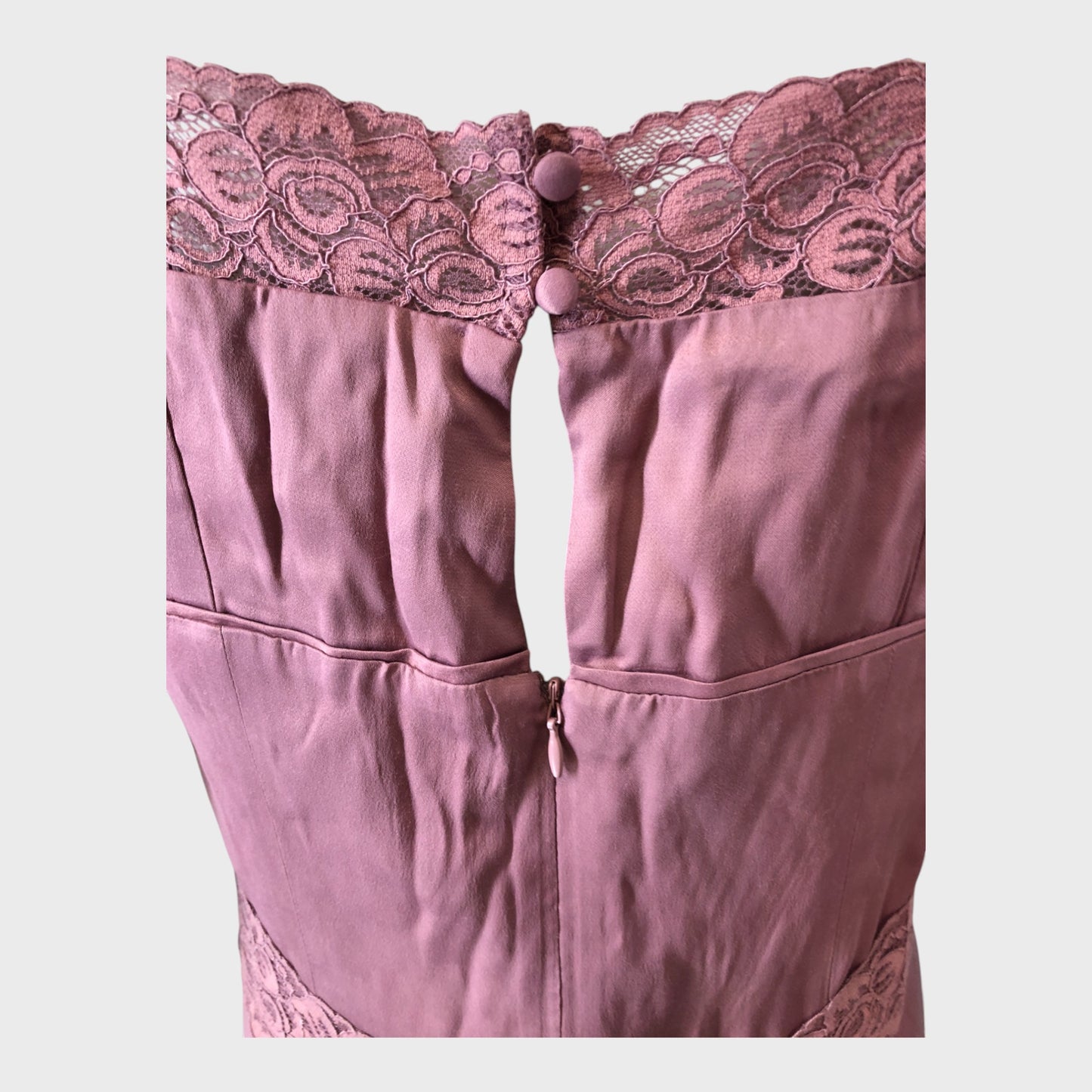 Branded Nostalgia Rose Midi Dress