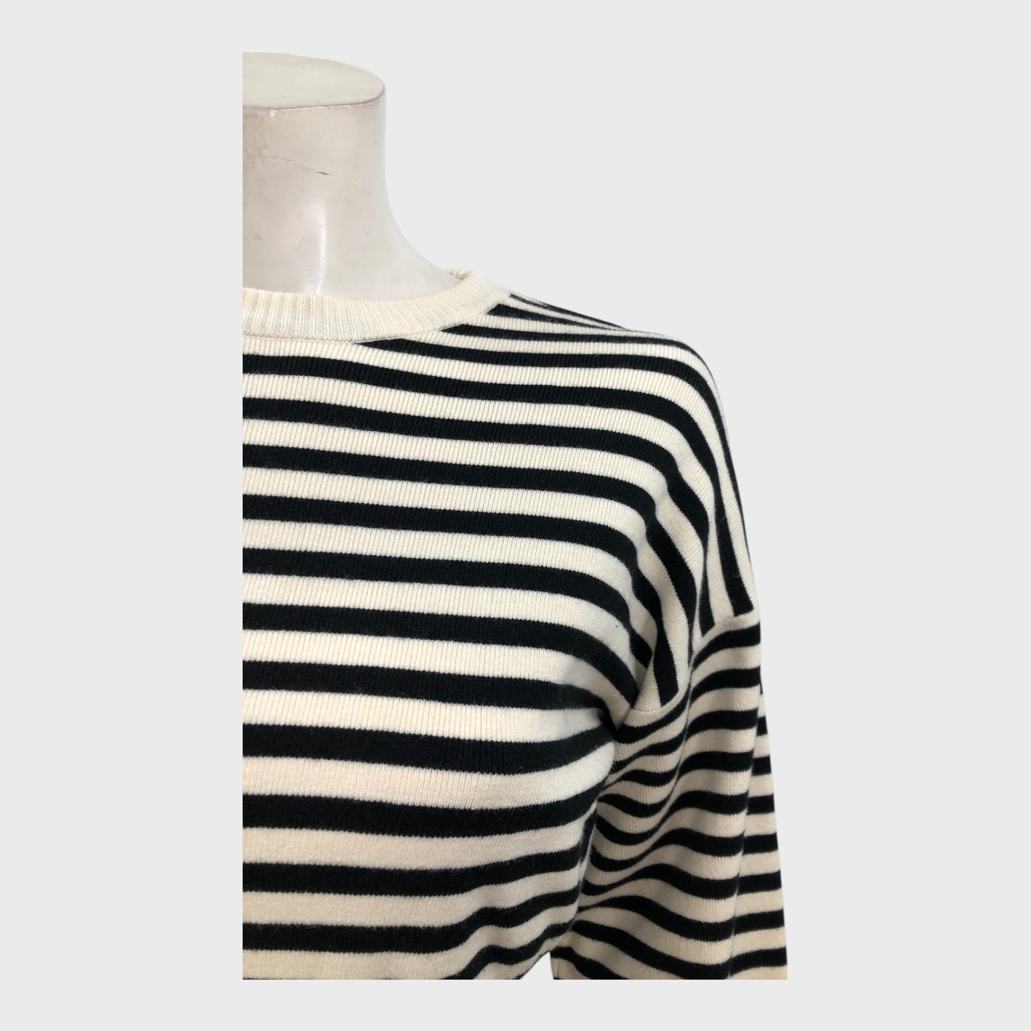 Bershka Black/Cream Striped Cropped Jumper - Size 6