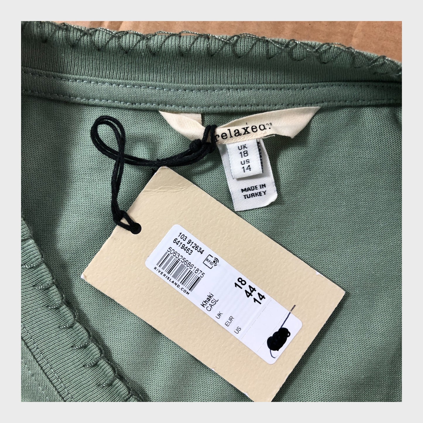 RIVER ISLAND Relaxed fit Khaki Pocket T-shirt UK 18
