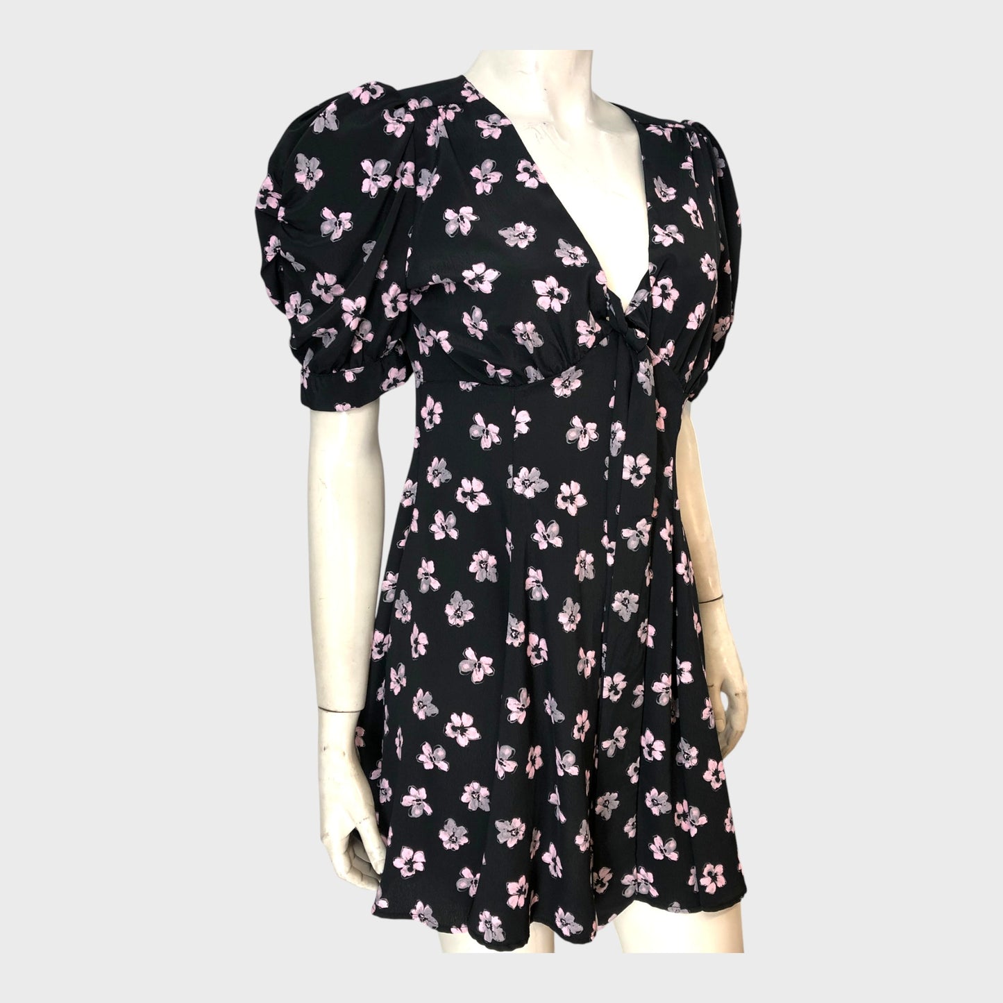 RIVER ISLAND Floral tie front swing mini dress in black