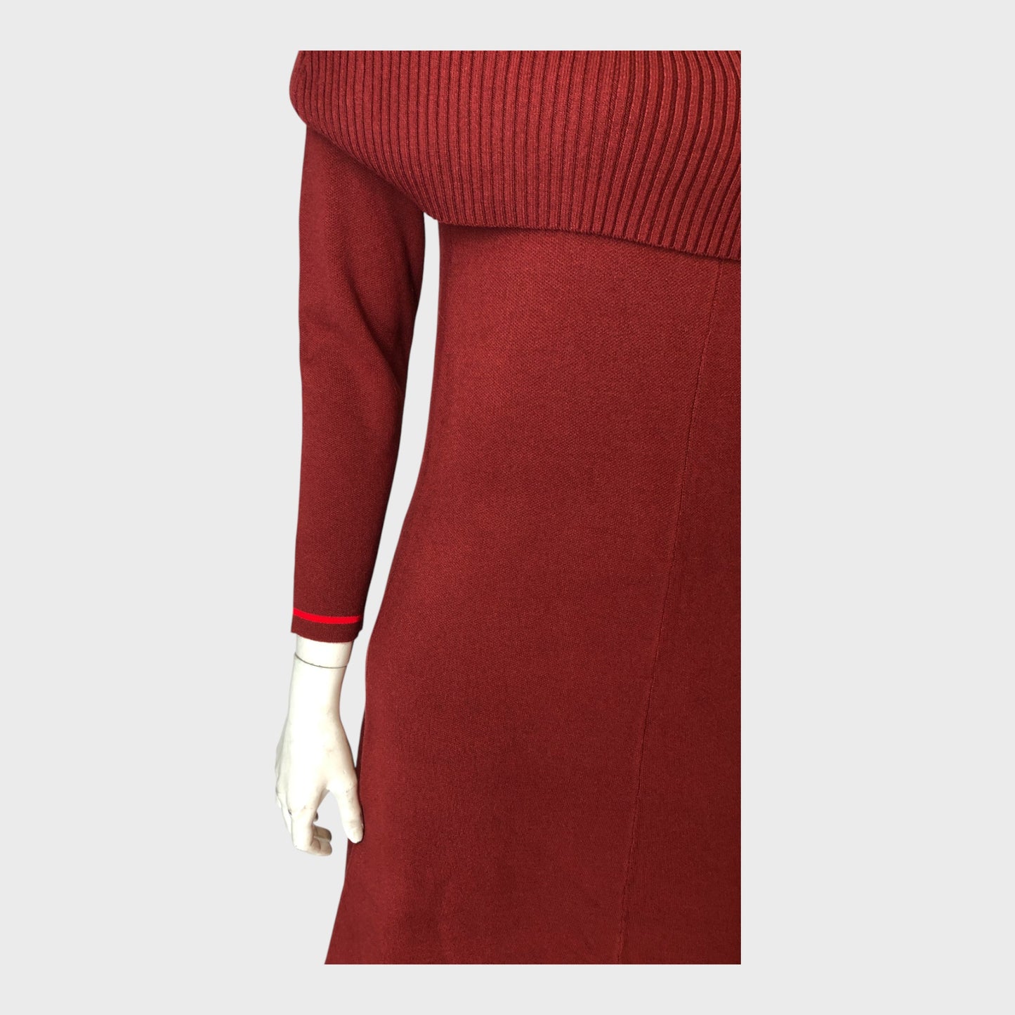 Stylish Red Off Shoulder Maxi Dress Women's Long Sleeve Knitted