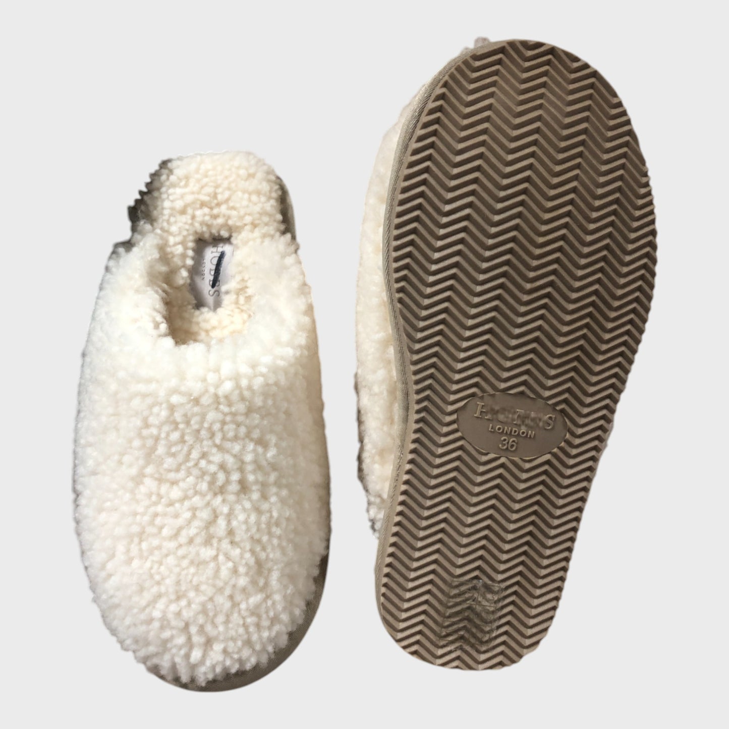 Branded Sheepskin Gaia Slippers - Ivory